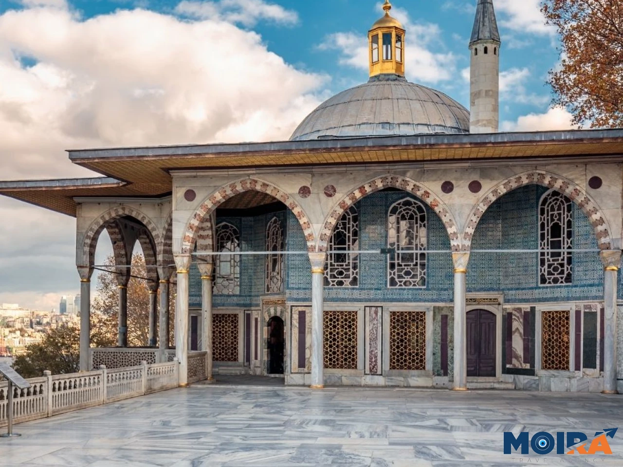 ornate-arches-and-minaret-ottoman-style