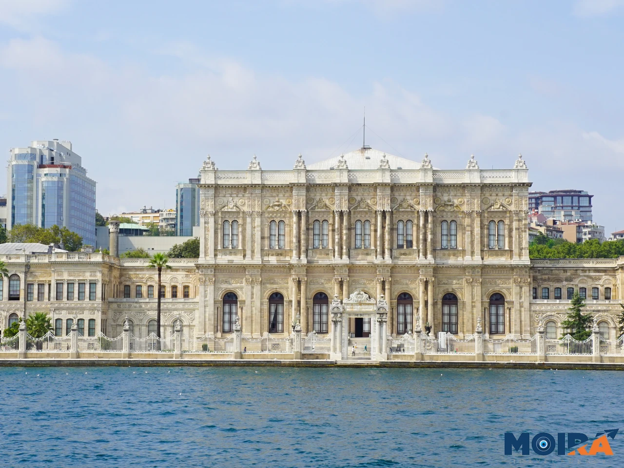 dolmabahce-palace-bosphorus-view-in-istanbul-turkey