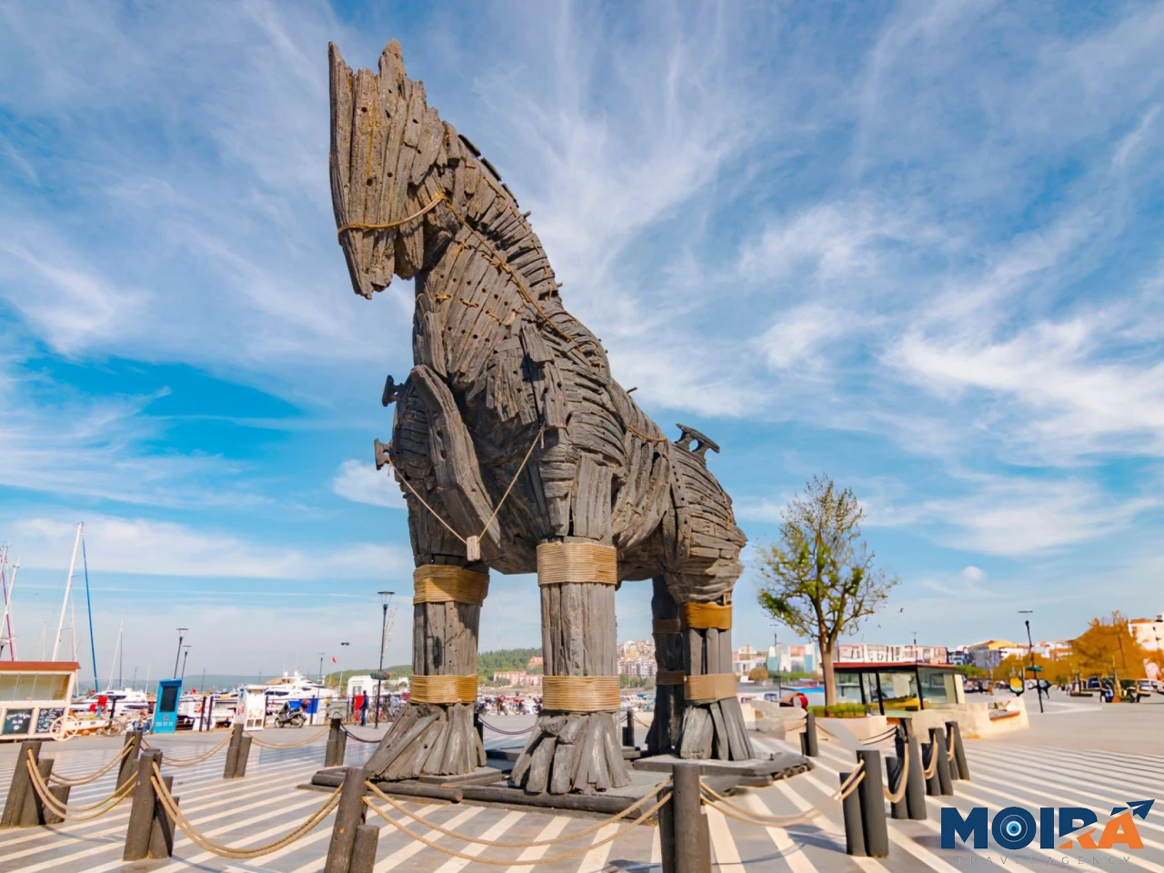 Trojan-Horse-Statue-Canakkale-Turkey