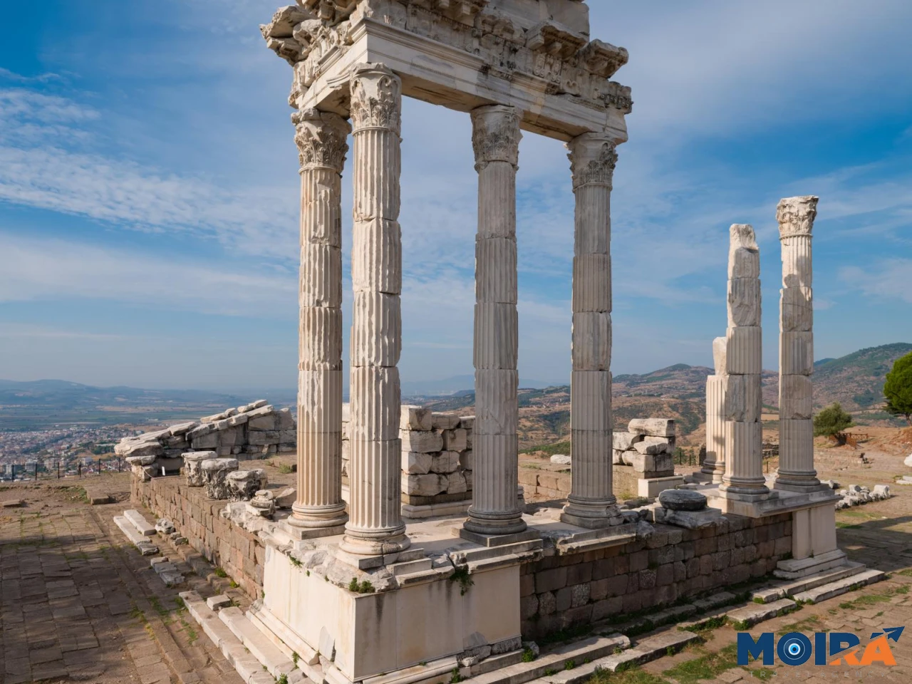 pergamon-temple-corinthian-columns-turkey