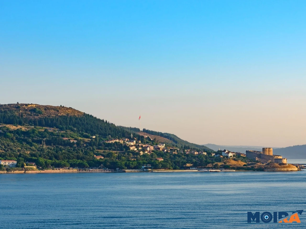historic-coastal-fortress-peninsula-turkey
