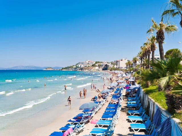 kusadasi-laydis-beach-turkey