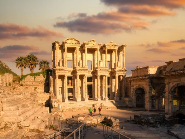 Ephesus_Celsus_Library_Façade-cat