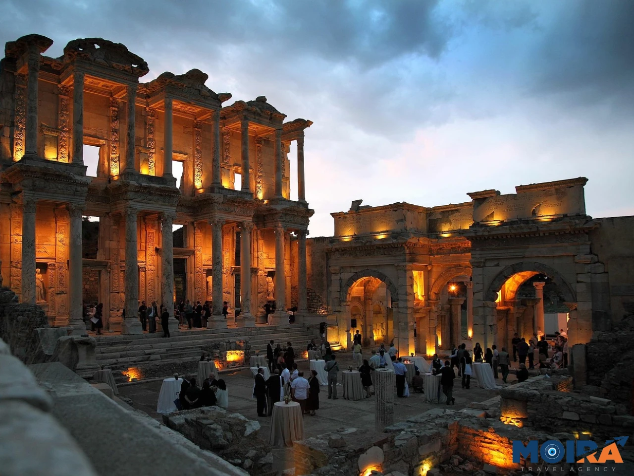 Ephesus_Celsus_Library_Façade-cat