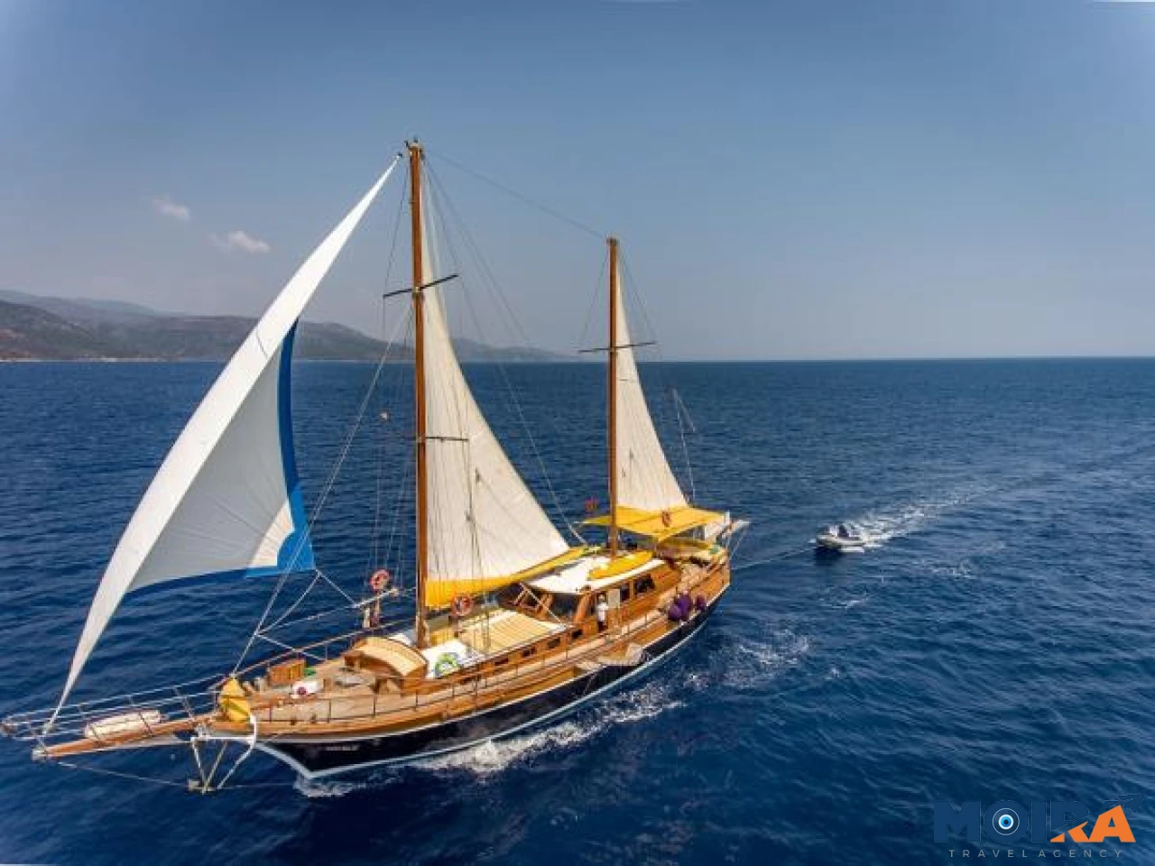 Yacht-Sunset-Dining-Turkey